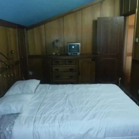 Casa Do Bito Espaco Para 06 Pessoas Com Reservada